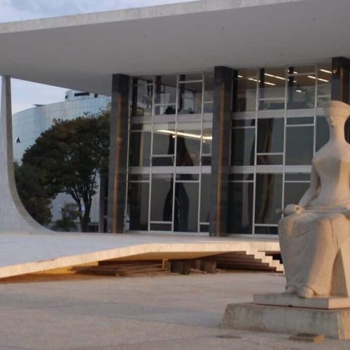 Reviravolta no REFIS 1: STF manda Receita incluir empresas excluídas